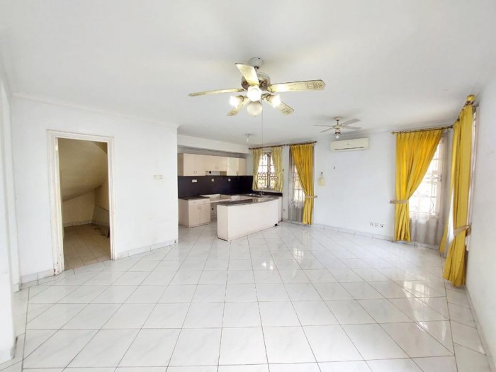 Rumah disewakan di Cluster Menteng Lippo Cikarang